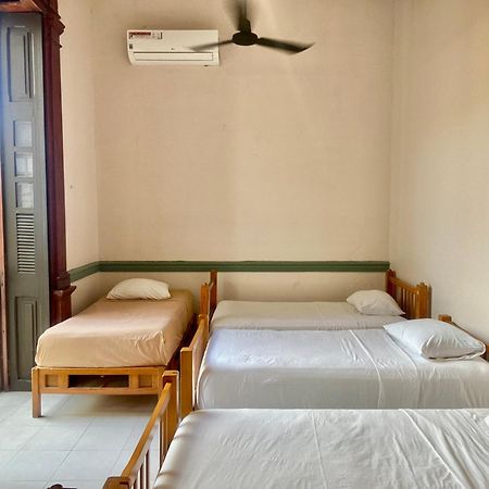 Hotel Hostal Zocalo Mérida Esterno foto