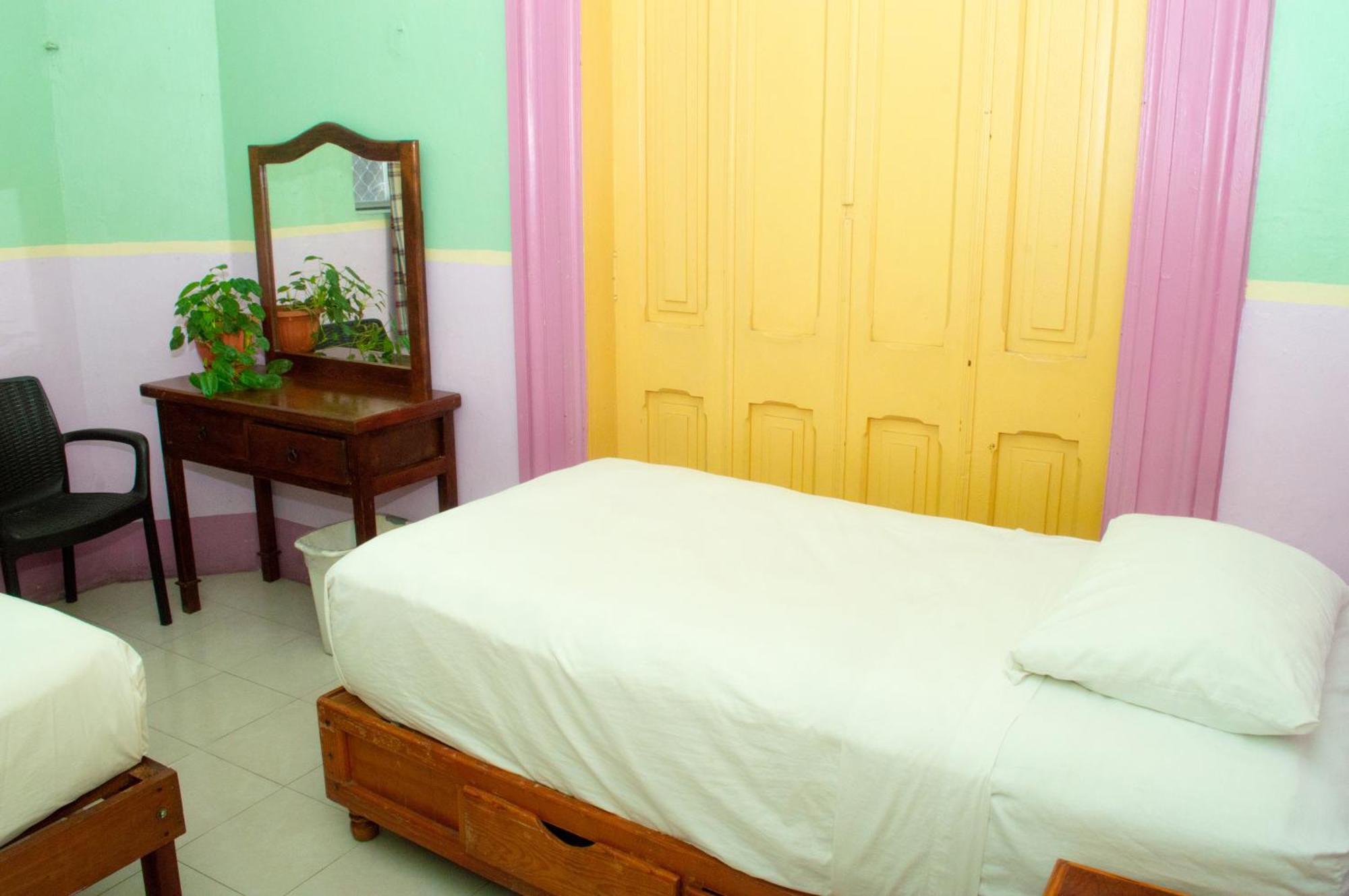Hotel Hostal Zocalo Mérida Esterno foto