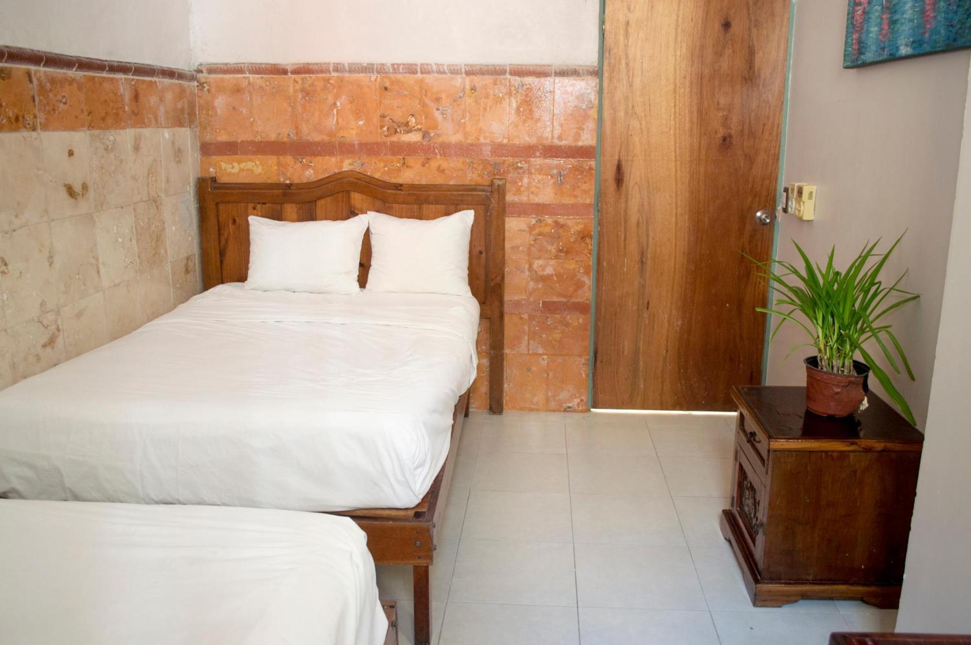 Hotel Hostal Zocalo Mérida Esterno foto