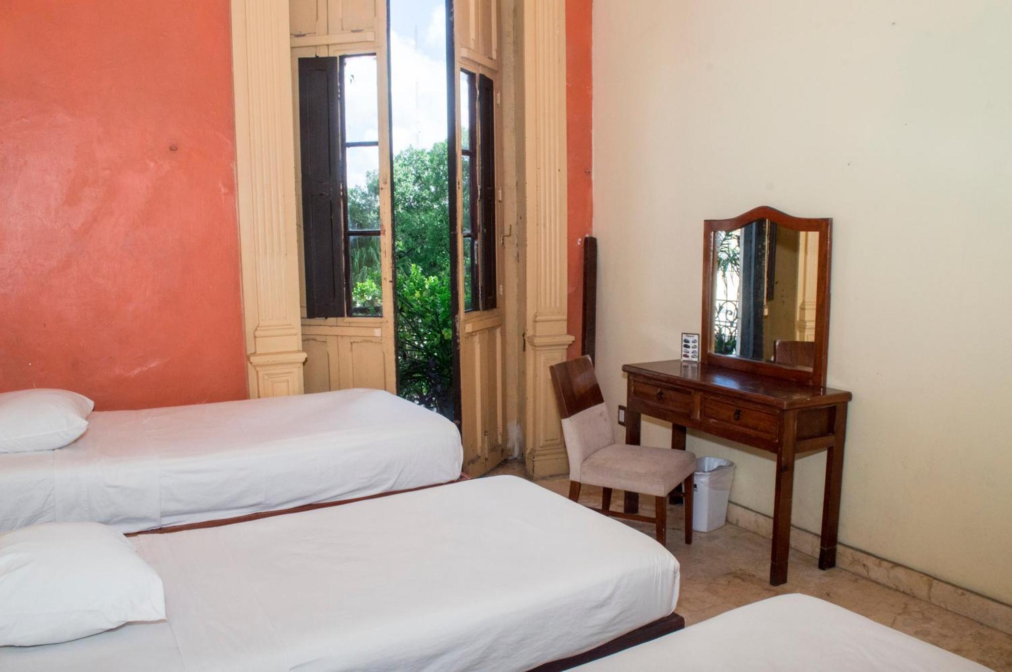 Hotel Hostal Zocalo Mérida Esterno foto